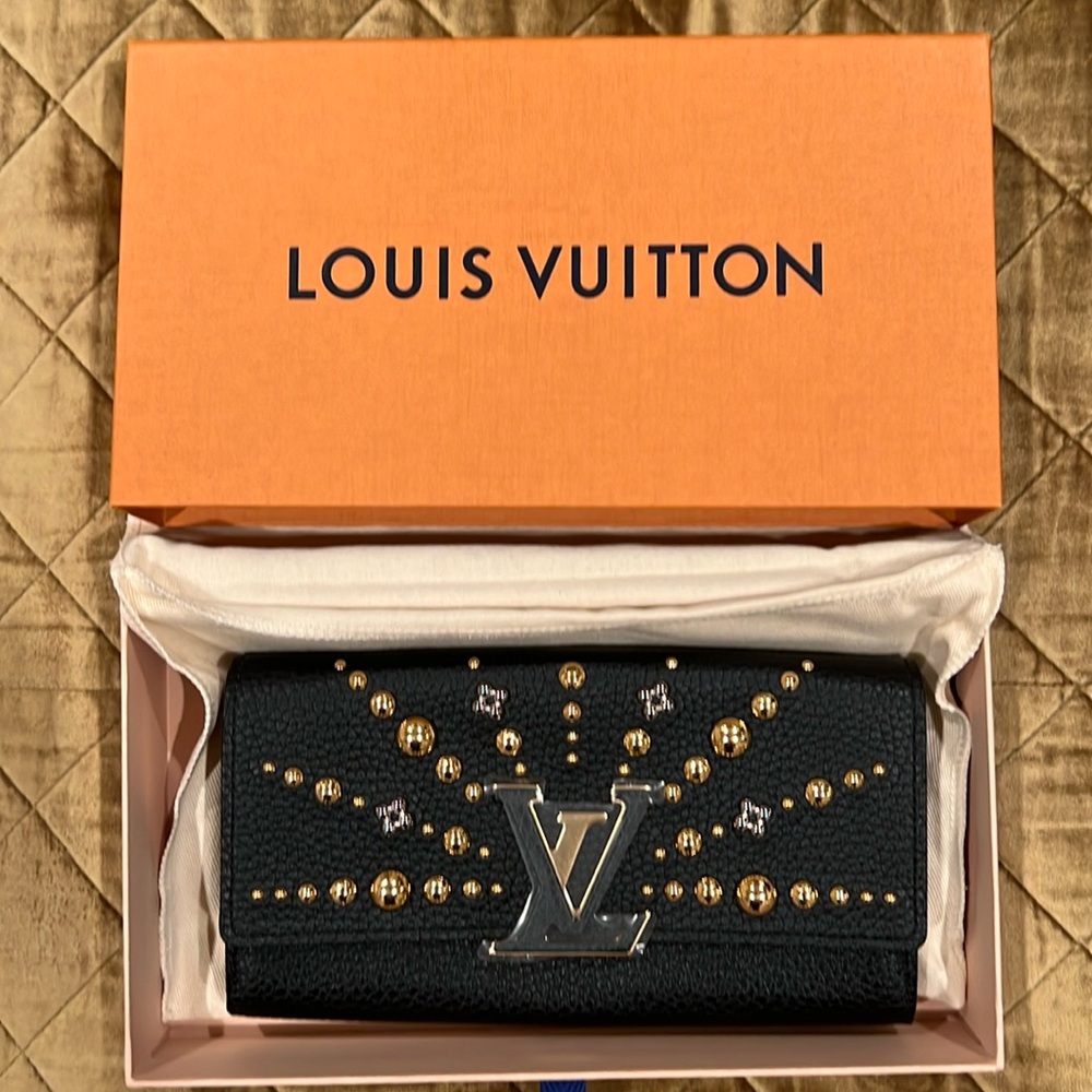 LV wallet